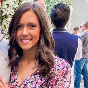 Meet your Posher, Claire